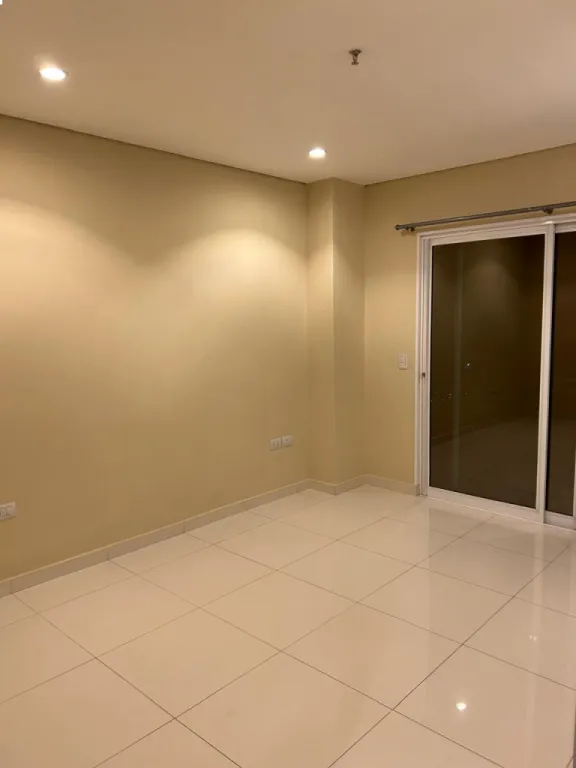 ALQUILO AMPLIO DPTO DE 2 DORMITORIOS — foto 3