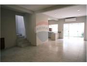 ALQUILO DUPLEX 3 DORMITORIOS EN LUQUE