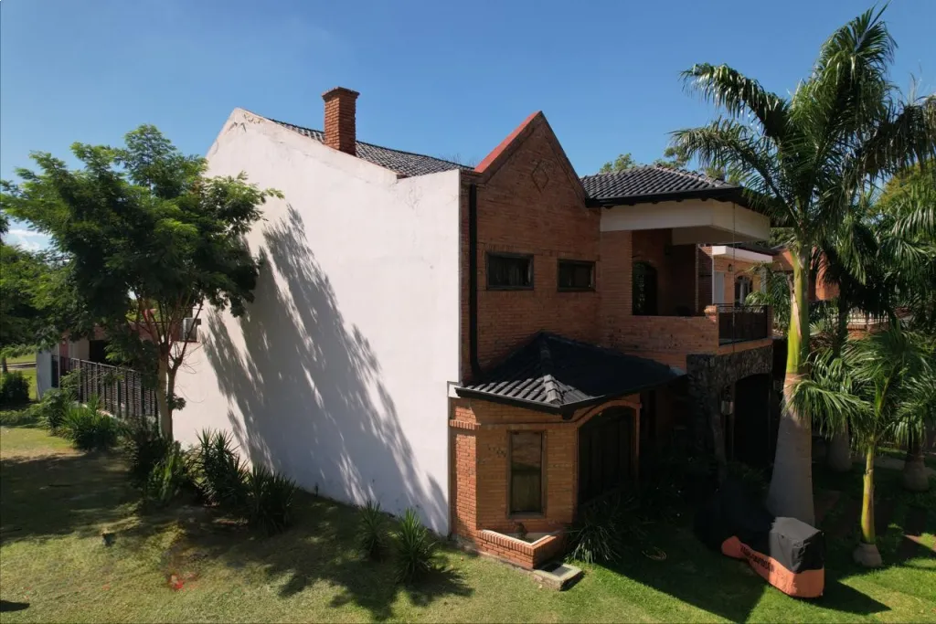 Exclusiva Residencia en Rakiura Country - Un Paraíso de Lujo y Tranquilidad — foto 3