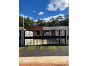Chalet en alquiler en Loma merlo Luque id 35921