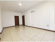 AMPLIO DPTO. EN ASUNCION 3 dormitorios Barrio Villa Aurelia