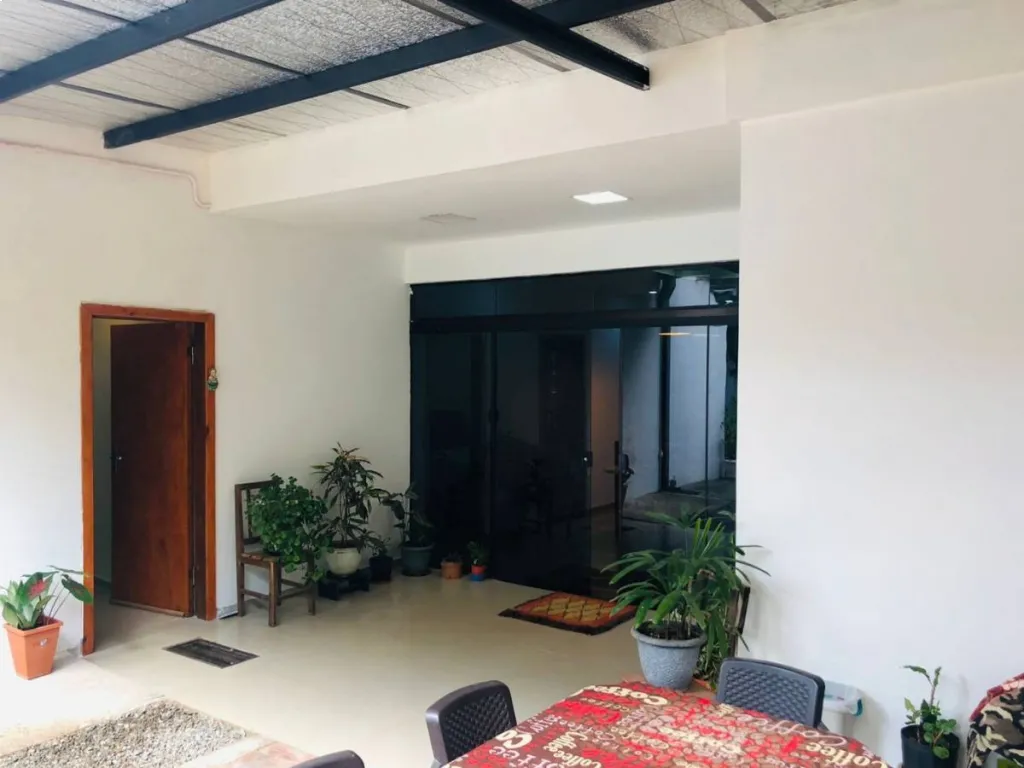 VENDO CASA EN OFERTA - ZONA RAKIURA - LUQUE — foto 2