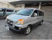 hyundai starex año 2004 para pasajeros mecanico diesel