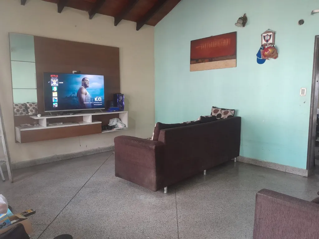 Casa en venta - Barrio Trinidad - Asunción.- — foto 2
