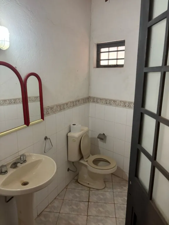 Vendo casa zona SADI 1 1066 m2 — фото 3