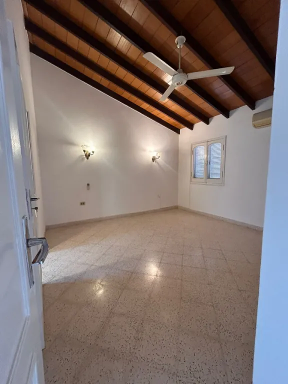 ALQUILER DE EXCLUSIVA PROPIEDAD EN BARRIO RECOLETA — foto 2
