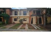 EN VENTA CASA EN ASUNCION BARRIO CERRADO