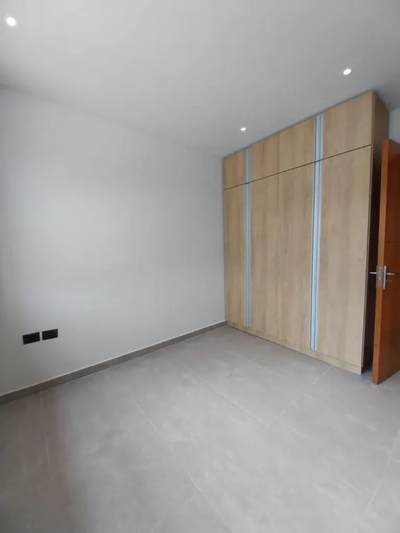 ALQUILO DUPLEX EN LUQUE LOMA MERLO COD 2417 — foto 3