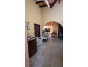 PROPIEDAD EN VENTA EN EL BARRIO MBOCAYATY DE ASUNCION