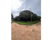 📍 En venta: Terreno en esquina de 2.400 m² en Limpio – Barrio Isla Aveiro