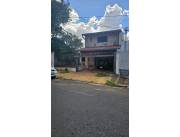 VENDO Casa en Barrio Hipodrmo- Asunción