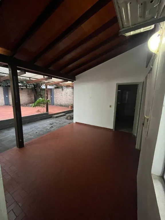 ALQUILO CASA EN BARRIO HERRERA — foto 2