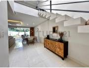 ALQUILER DE DUPLEX AMOBLADO EN LOS LAURELES