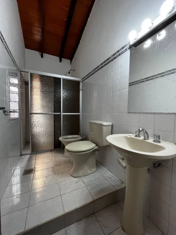 ALQUILO DEPARTAMENTO EN LAS MERCEDES — foto 3
