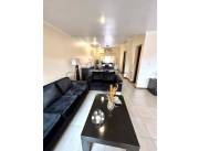 Vendo hermoso Duplex en Las Lomas
