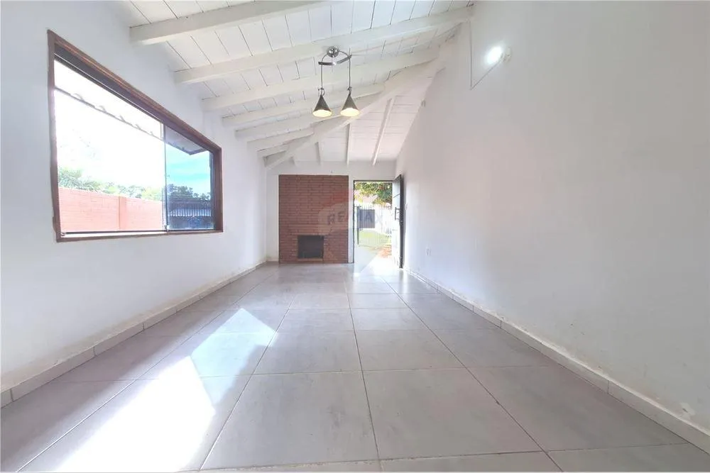 Casa - Venta - Paraguay Central Limpio — Foto 2