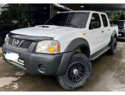 Nissan Frontier 2015 4x4