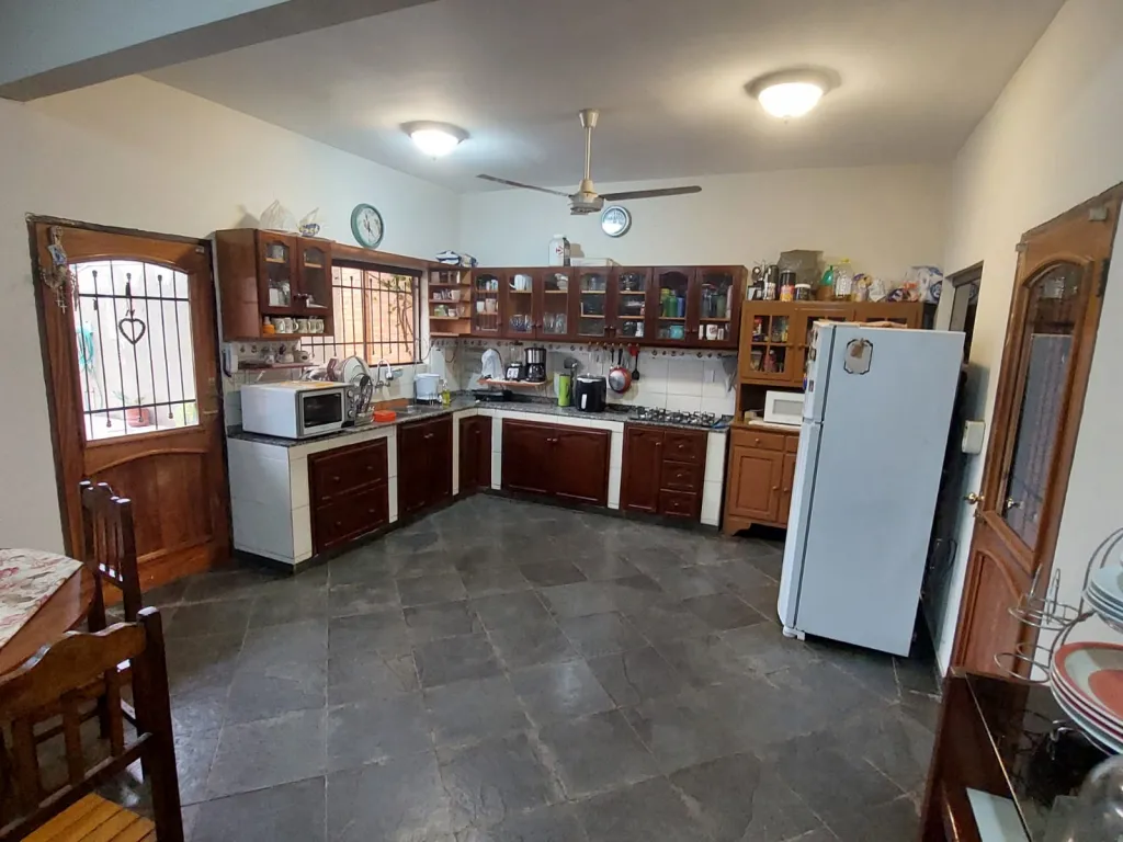 Vendo Casa en Fdo. de la Mora. Zona Norte. — foto 3