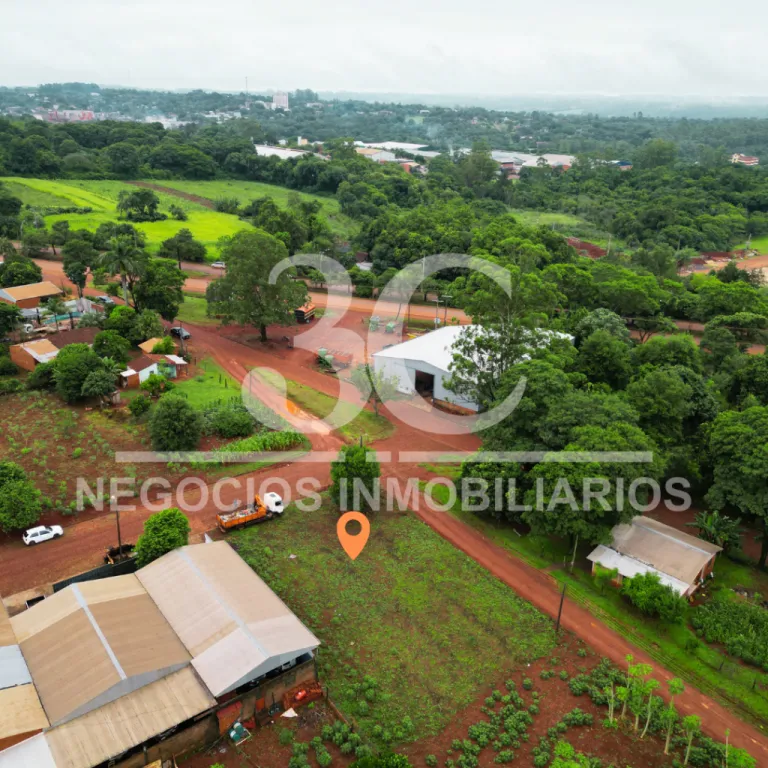 Propiedad de 800 m2 en Esquina a dos cuadras de la Ruta 6ta en Hohenau — foto 3