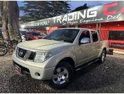 Nissan Navara año 2009 caja mecánica