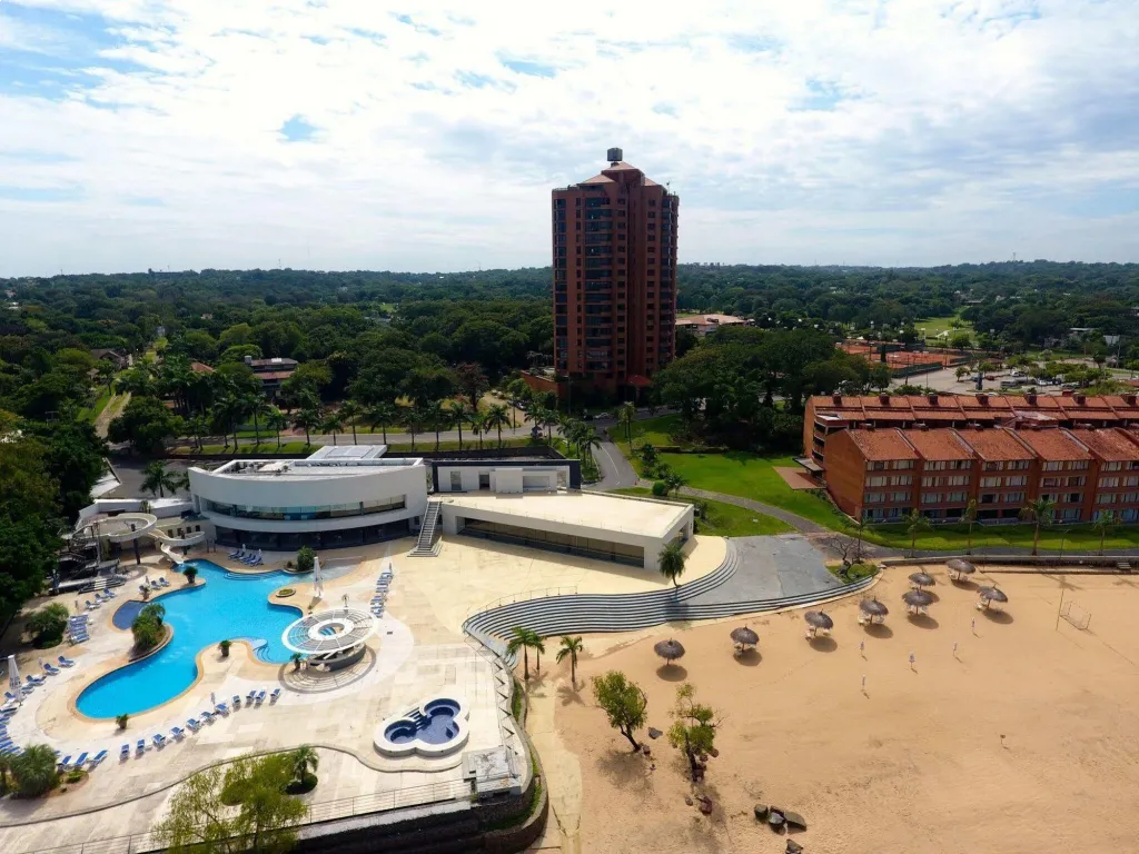 Vendo Título de Socio del Yacht y Golf Club PYO — foto 2