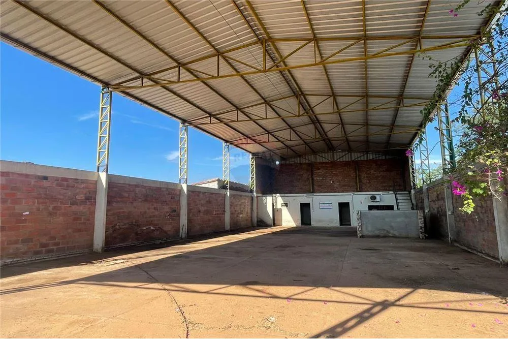 VENDO TINGLADO CON OFICINAS EN LIMPIO SOBRE RUTA 3 — foto 2