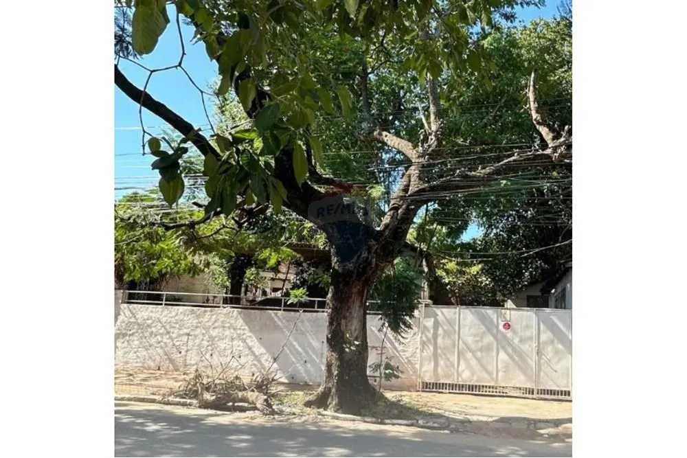 VENDO TERRENO 578 M2 S AVDA.BRASILIA C 21 MTRS DE FRENTE UNA DE LAS MEJORES UBICACIONES — foto 2