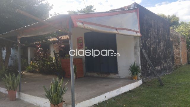 Casas - Venta de Casa con salon comercial