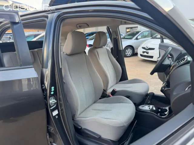 Toyota New Ist 2007 — foto 3
