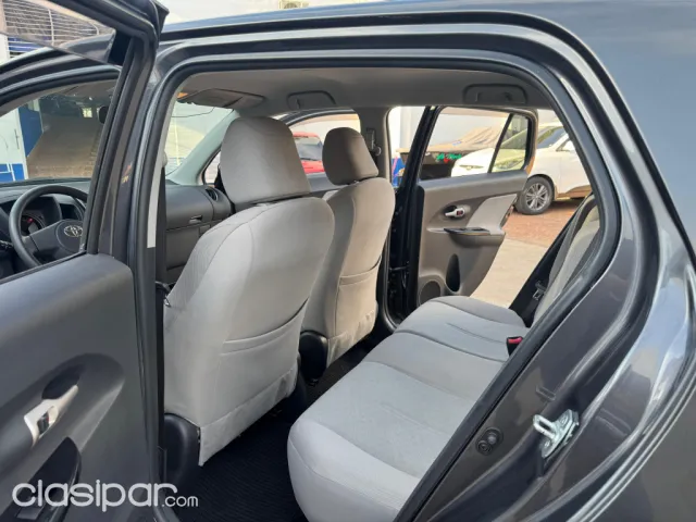 Toyota New Ist 2007 - foto 8