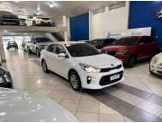 Kia Rio sedan año 2019 única dueña 📍 Recibimos vehículo y financiamos ✅️