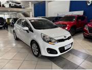 Kia Rio Hatchback año 2014 automático 📍 Recibimos vehículo ✅️