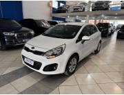 Kia Rio Hatchback año 2014 automático 📍 Recibimos vehículo ✅️