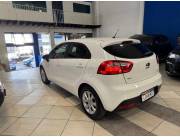 Kia Rio Hatchback año 2014 automático 📍 Recibimos vehículo ✅️