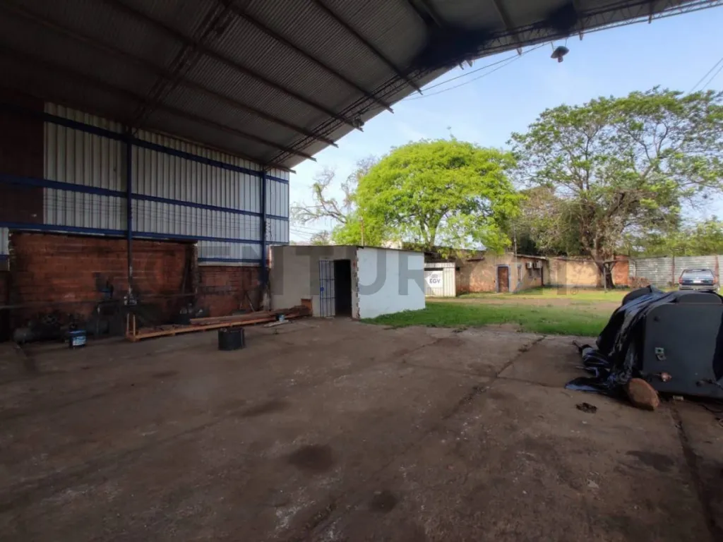 VENDE Depósito con oficinas en Moracue, Luque — фото 2