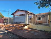 VENDO CASA DE 4 DORMITORIOS EN SAN ANTONIO ZONA PULP