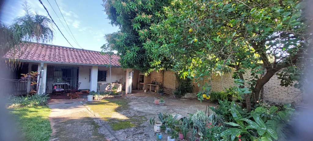 CASA EN LAMBARE A METROS DEL BIGGIE SAN ISIDRO — photo 2