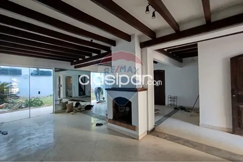 Alquilo Casa en Asuncion Ycuá Satí — foto 3