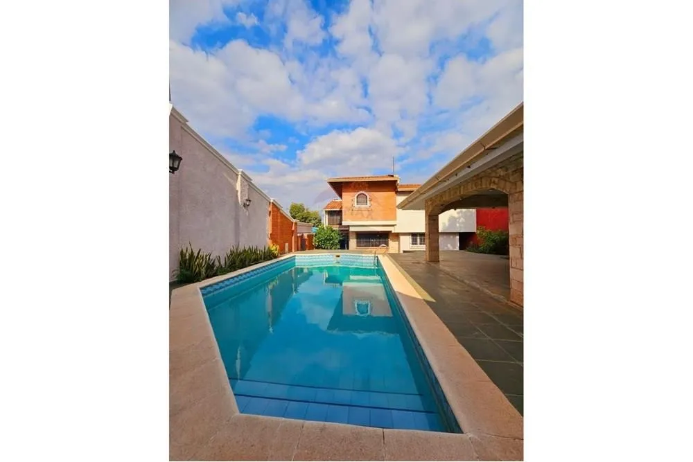VENDO AMPLIA CASA EN SAN VICENTE — foto 2