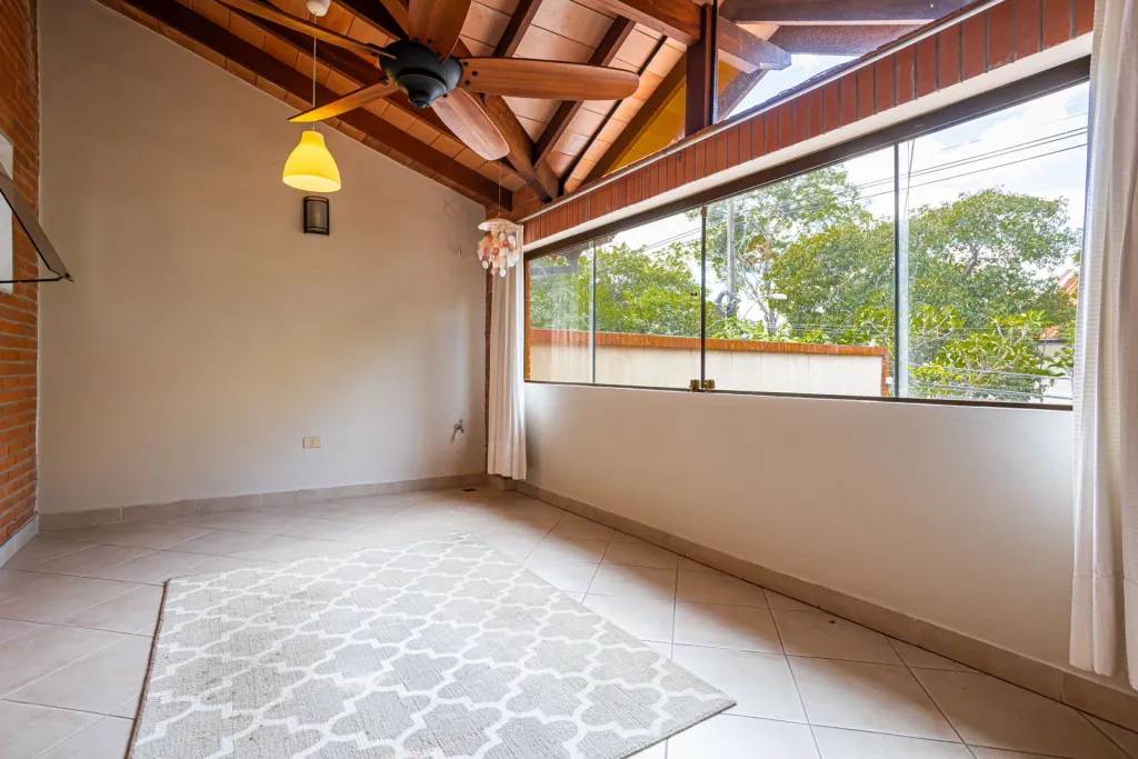 🏡 Residencia de lujo en Barrio Jara — foto 3