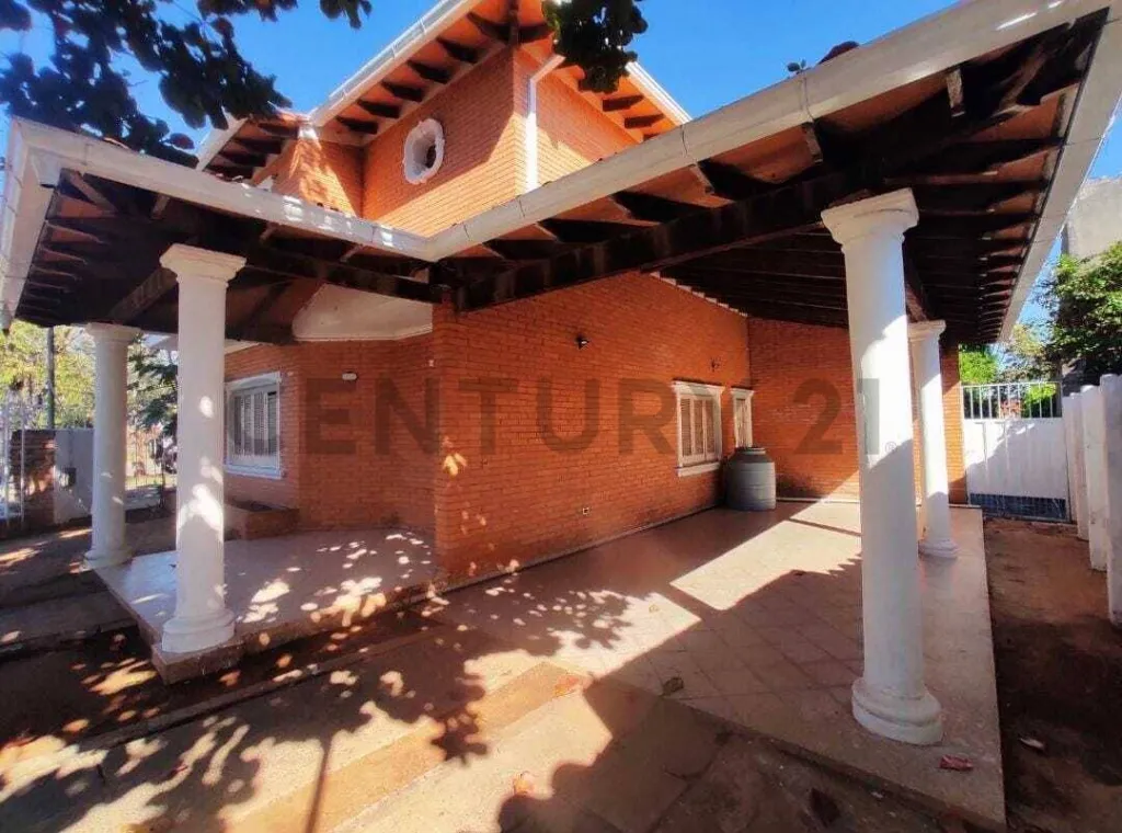 VENDE Amplia Casa en Campo Grande, Luque — foto 2