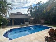 VENDO HERMOSA CASA EN LAMBARE TOTALMENTE AMOBLADA Y EQUIPADA