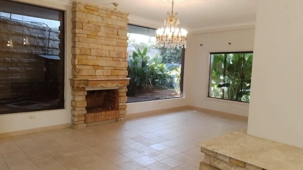 Z SHOP. DEL SOL: ELEGANTE RESIDENCIA EN ALQUILER, 4 DORMIT, GRAN JARDÍN, PISCINA. — foto 3