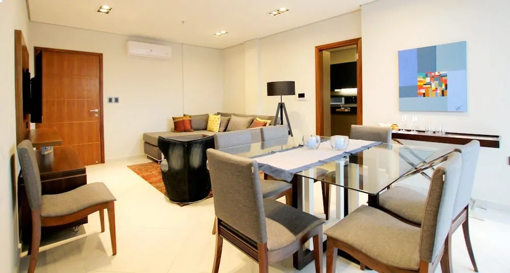 Departamento amoblado en alquiler de 2 hab en Suite, Zona Shopping del Sol Las Lomas — foto 2