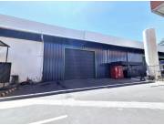 ALQUILO AMPLIO TINGLADO Y OFICINAS SOBRE ACC. SUR