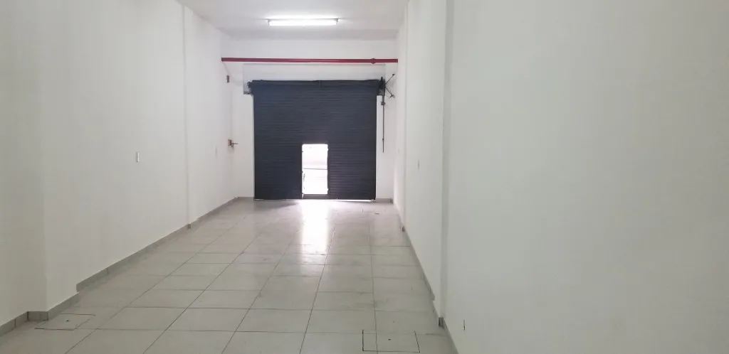 Salon Comercial zona LosLaureles — foto 2
