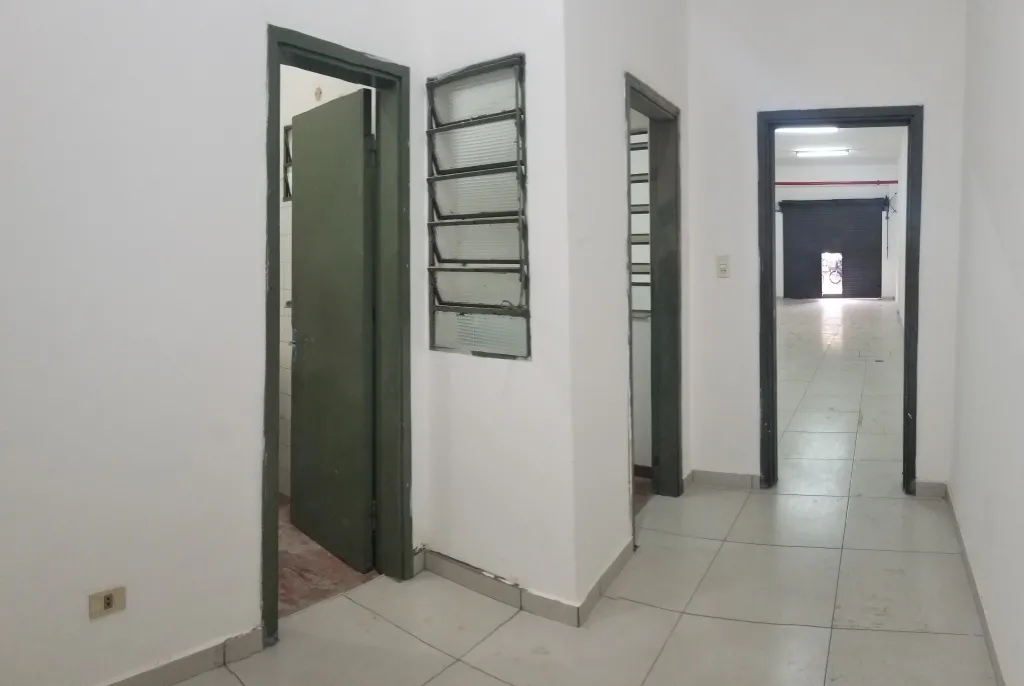 Salon Comercial zona LosLaureles — foto 3