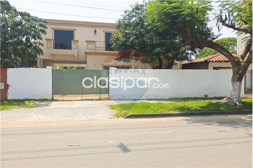CASA EN VENTA ZONA COLEGIO GOETHE — foto 3