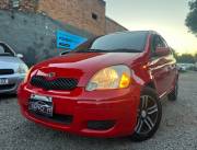 *🅰️SUNCION 〽️OTORS VENDE TOYOTA VITZ ROJO 2003* IMPECABLE FINO CUIDADO MOTOR 1.3 VVTI SÚ