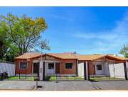 Vendo Chalet con Patio a Estrenar en Villa Elisa